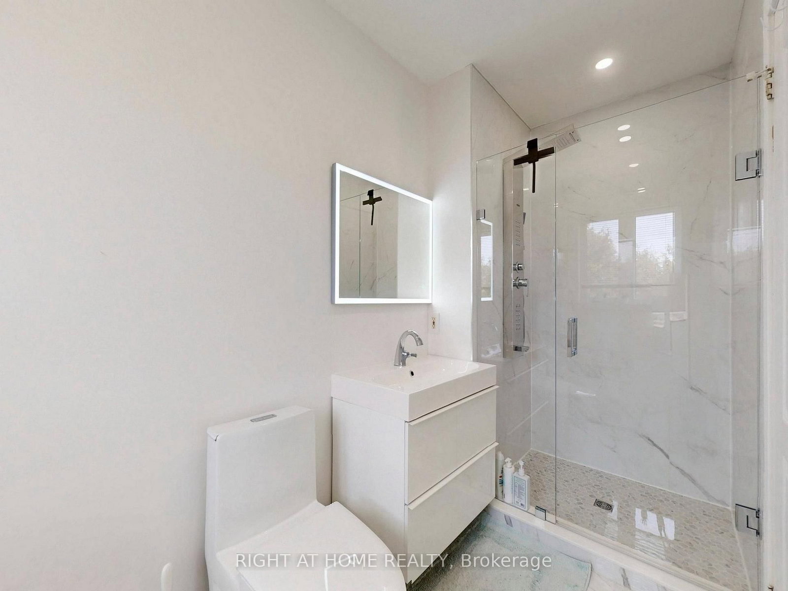 Townhouse for sale at 179 Vanguard Road, Vaughan, Ontario, L4K 5G8 - Patterson - MLS: N12998492