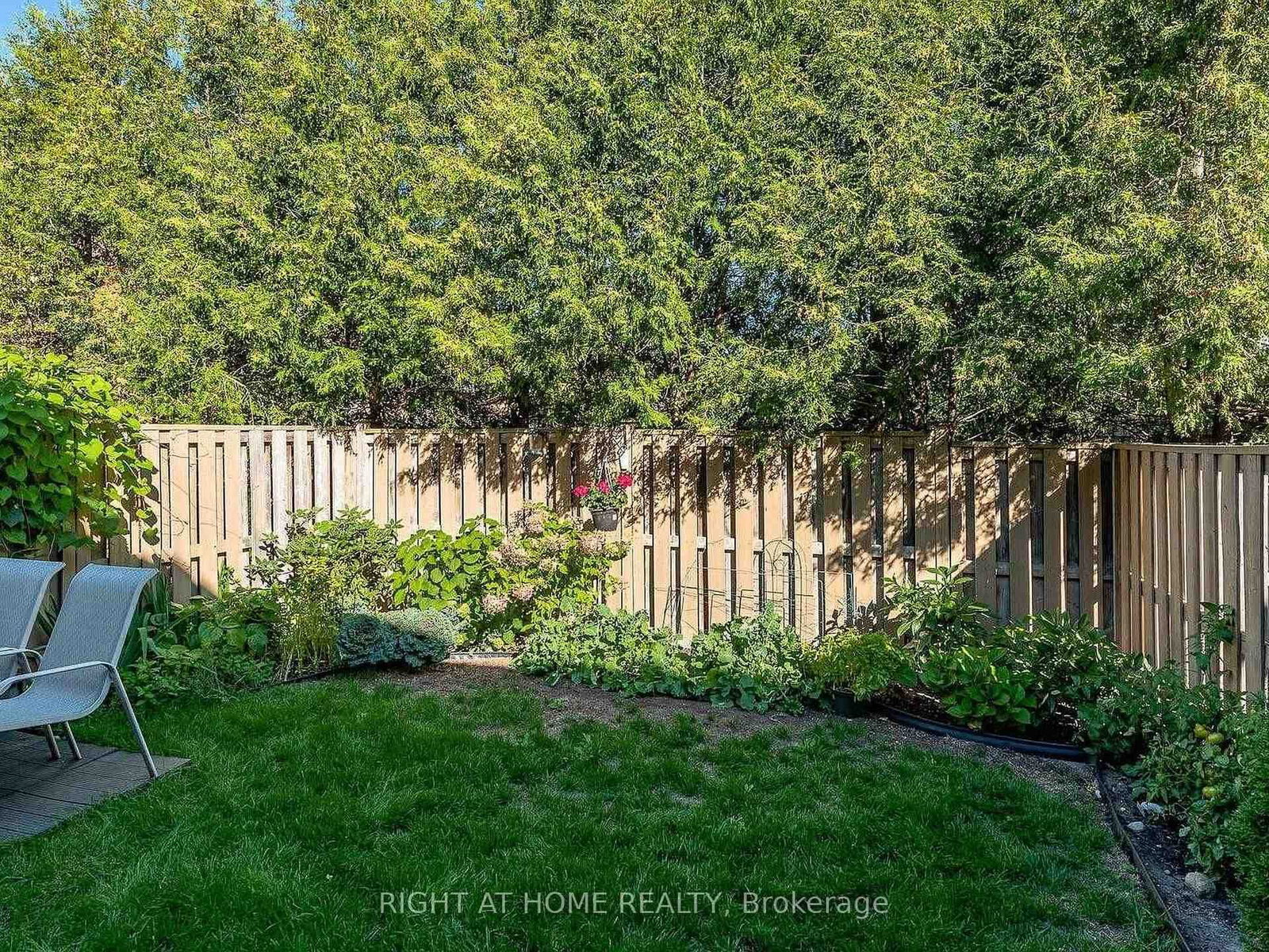 Townhouse for sale at 179 Vanguard Road, Vaughan, Ontario, L4K 5G8 - Patterson - MLS: N12998492