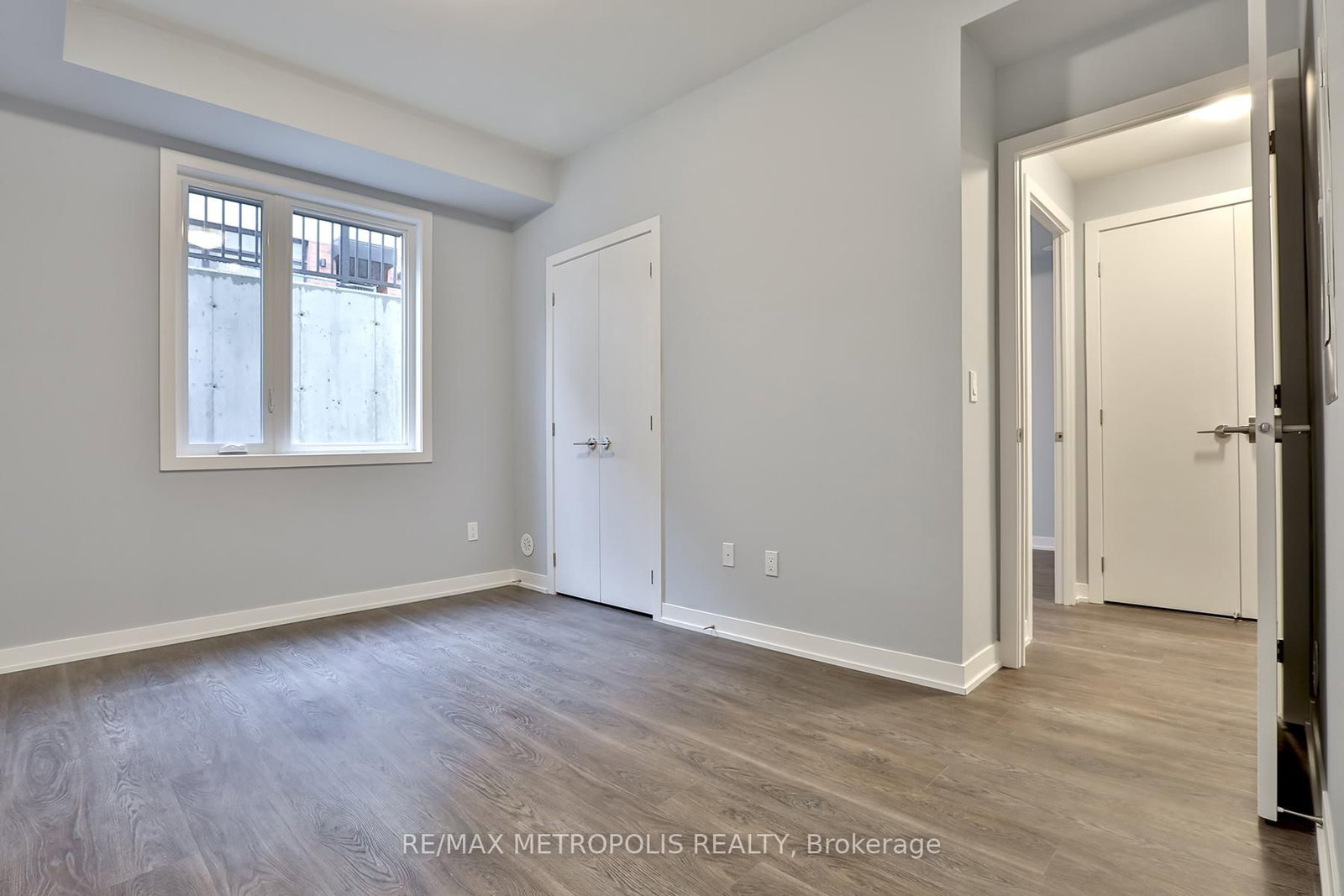 2 Steckley House Lane, Unit 906 - Photo 12