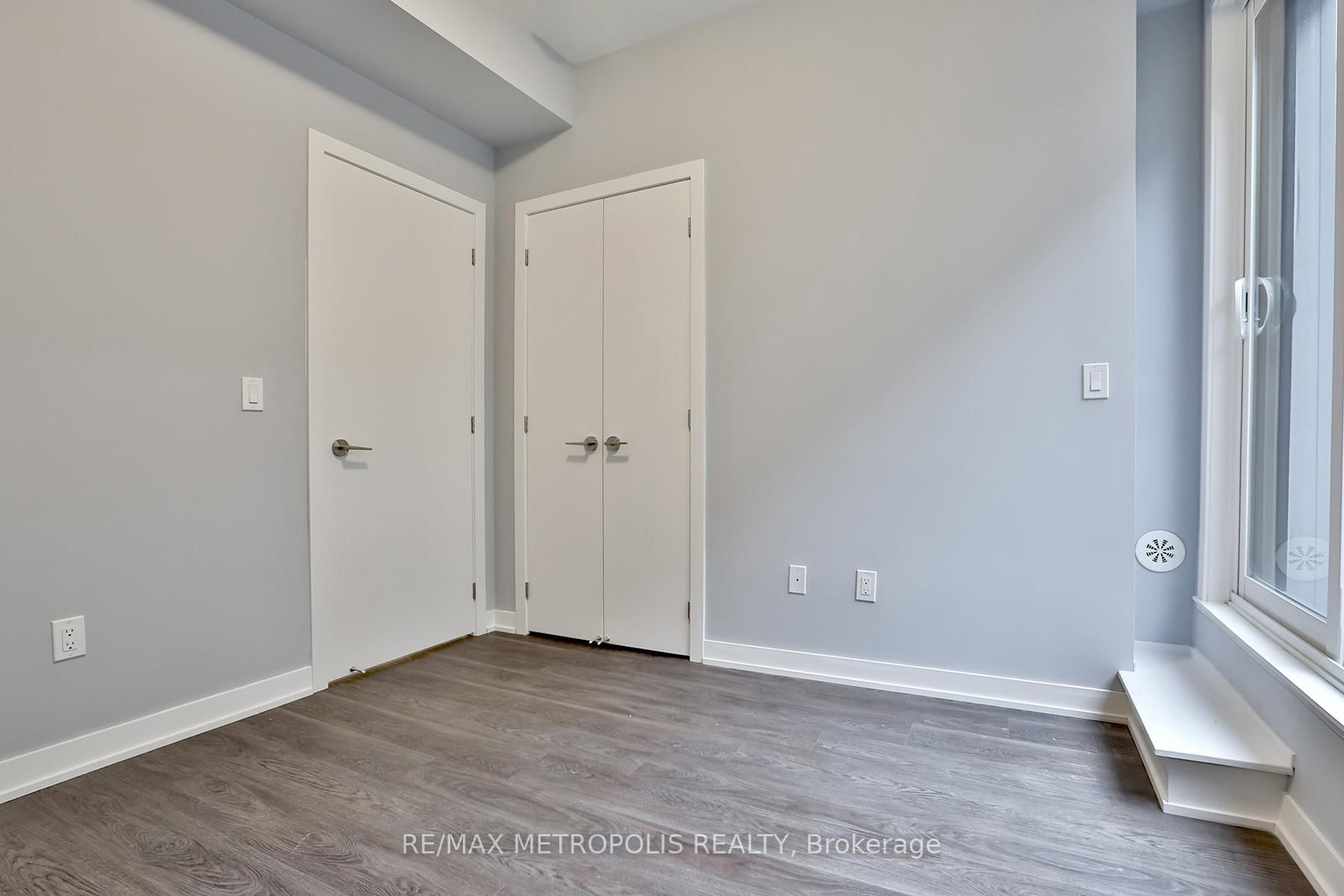 2 Steckley House Lane, Unit 906 - Photo 17