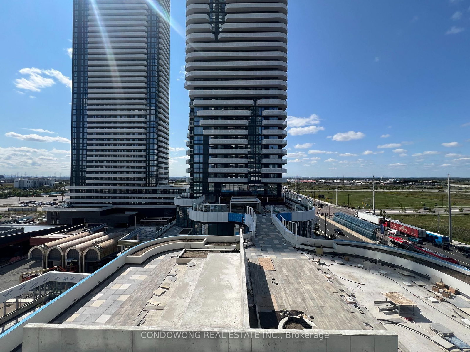 8 Interchange Way, Unit 701 - Photo 16