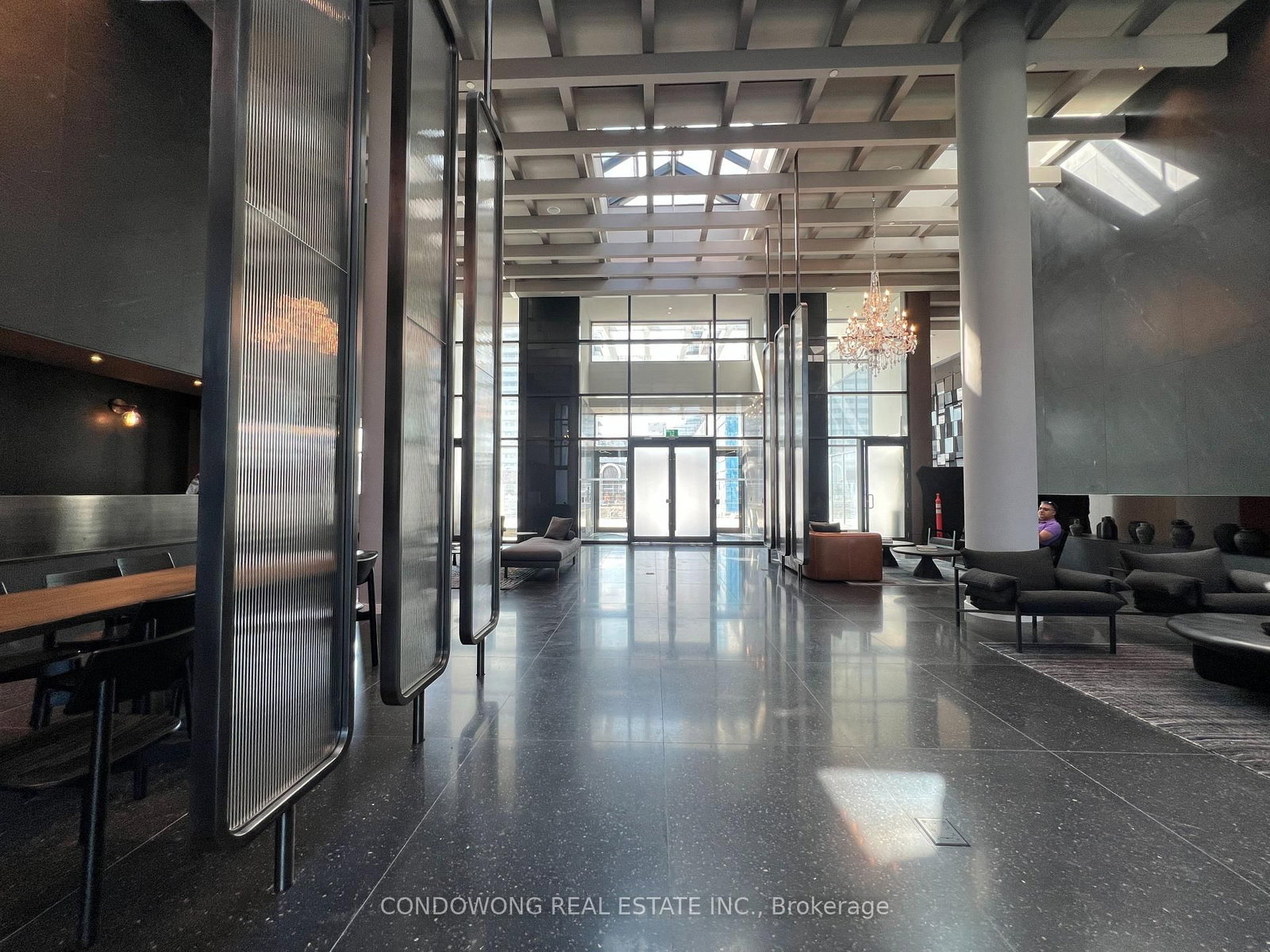 8 Interchange Way, Unit 701 - Photo 19