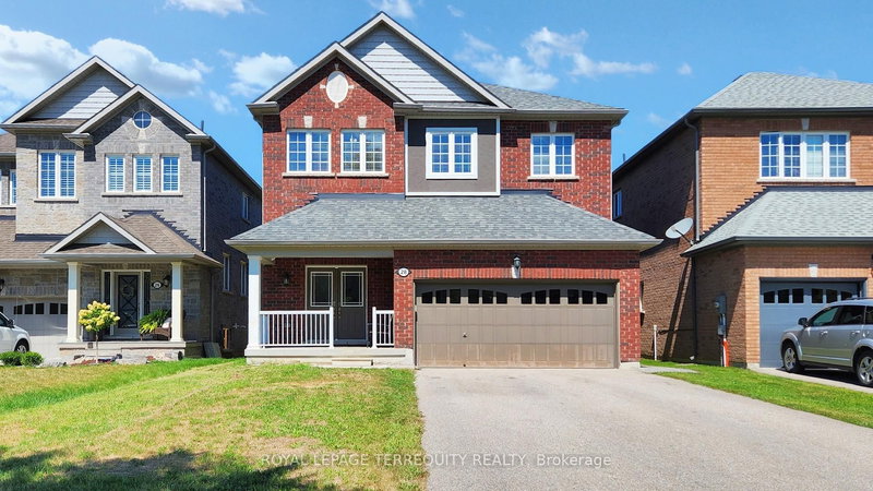 28 Richmond Park Dr, Georgina, L4P 0H2 | Image 2