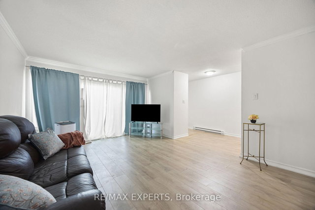 242 Milestone Crescent