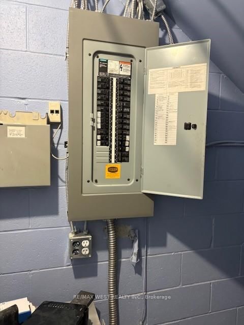 6 - 3000 Langstaff Rd, Vaughan, L4K 4R7 | Image 2