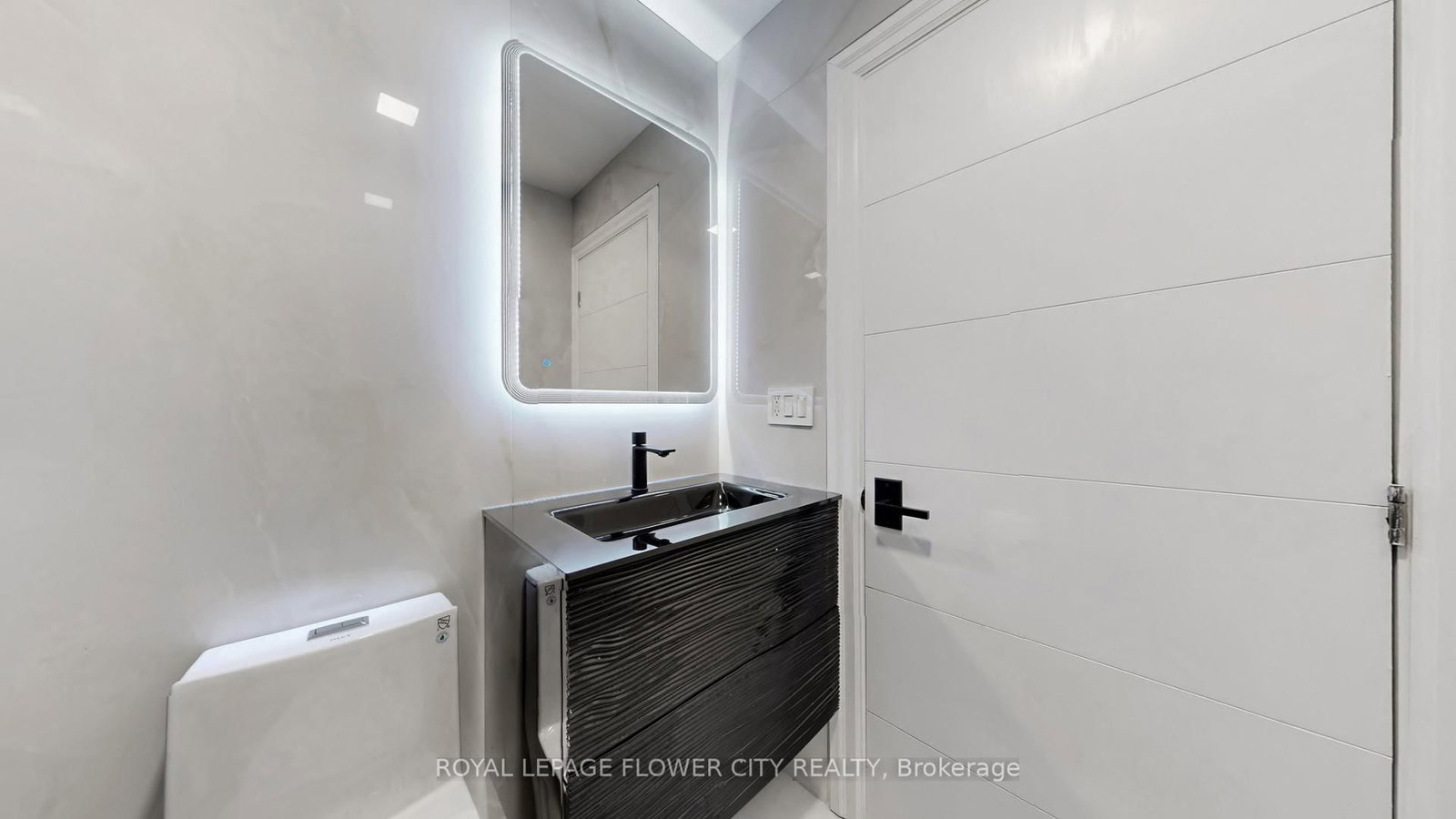 642 Sweetwater Crescent - Photo 19