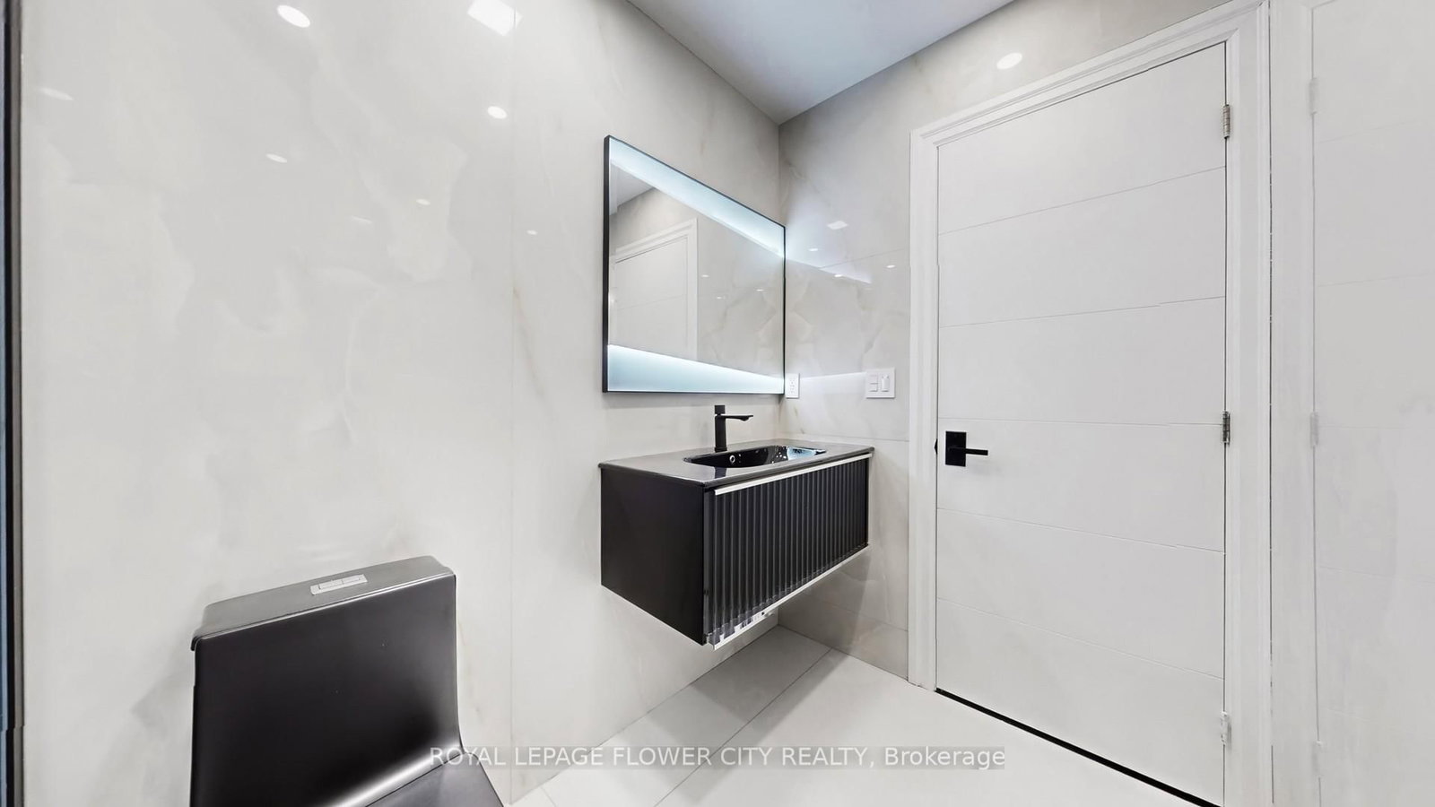 642 Sweetwater Crescent - Photo 39