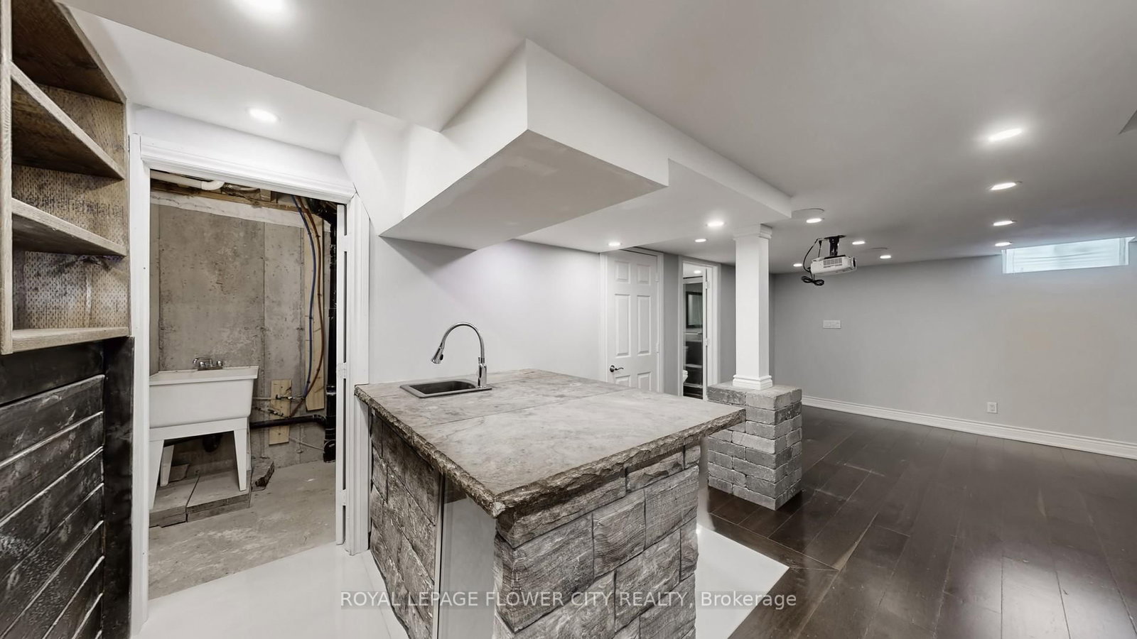 642 Sweetwater Crescent - Photo 45