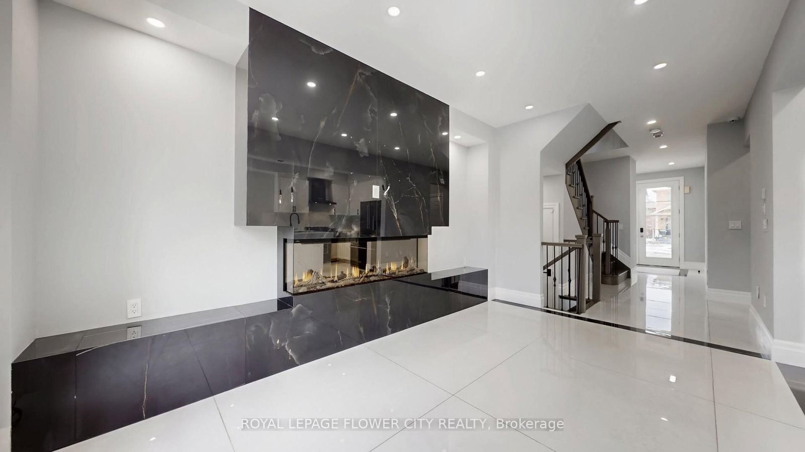 642 Sweetwater Crescent - Photo 9