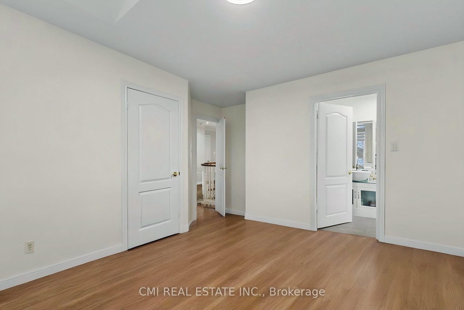 Detached House for sale at 717 Vaughan Mills Road, Vaughan, Ontario, L4H 1H6 - Islington Woods - MLS: N12999084