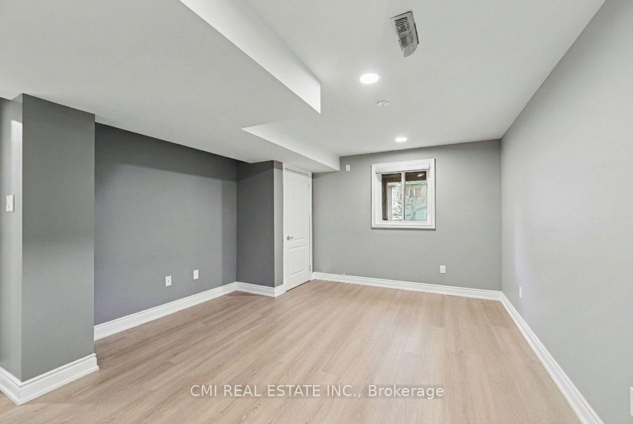 Detached House for sale at 717 Vaughan Mills Road, Vaughan, Ontario, L4H 1H6 - Islington Woods - MLS: N12999084