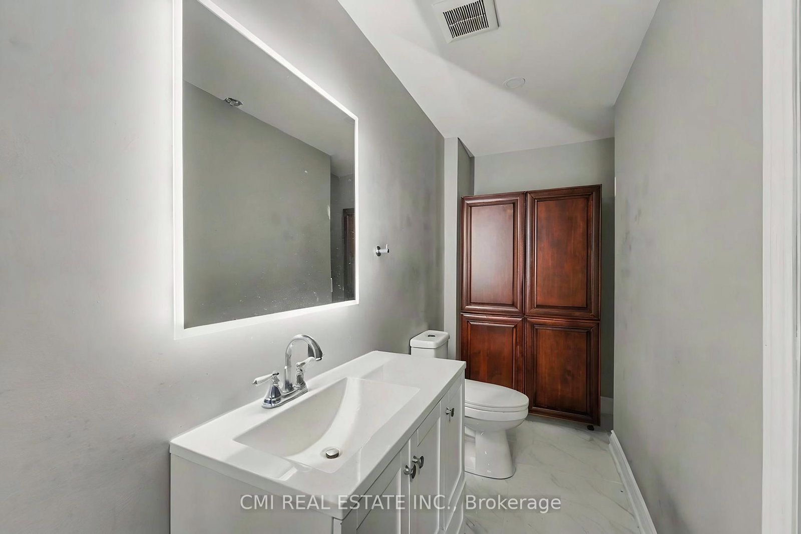 Detached House for sale at 717 Vaughan Mills Road, Vaughan, Ontario, L4H 1H6 - Islington Woods - MLS: N12999084