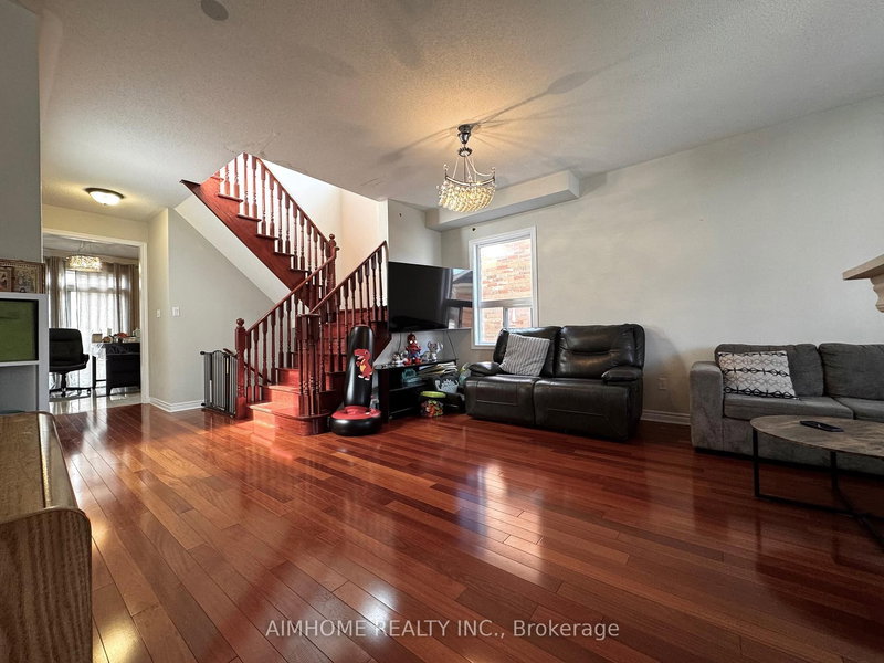 61 Ten Oaks Blvd, Vaughan, L4K 5G3 | Image 3