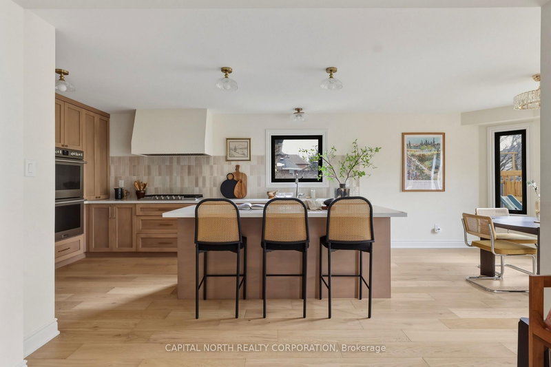 1 Remion Cres, Uxbridge, L9P 1V3 | Image 3