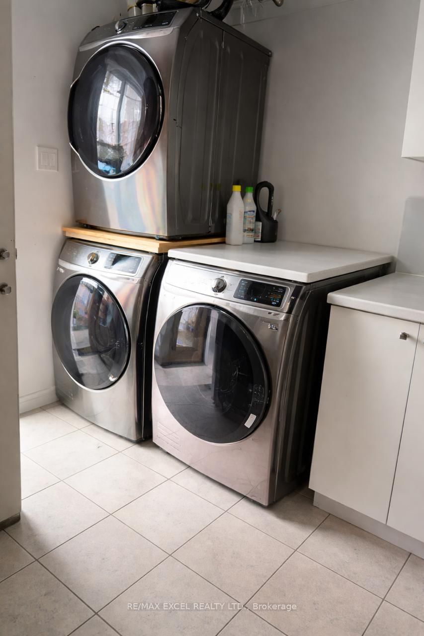 Townhouse for sale at 27 Spiv Grove Way, Markham, Ontario, L6E 0T6 - Greensborough - MLS: N12999412