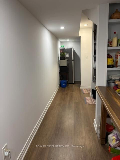 Townhouse for sale at 27 Spiv Grove Way, Markham, Ontario, L6E 0T6 - Greensborough - MLS: N12999412