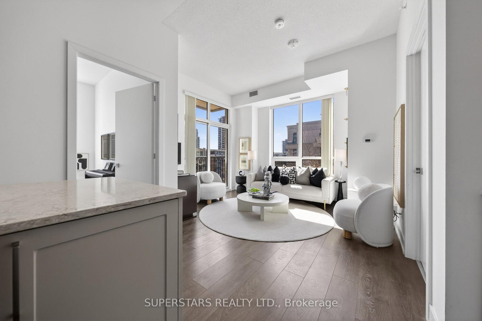 278 Buchanan Drive, Unit 817 - Photo 10