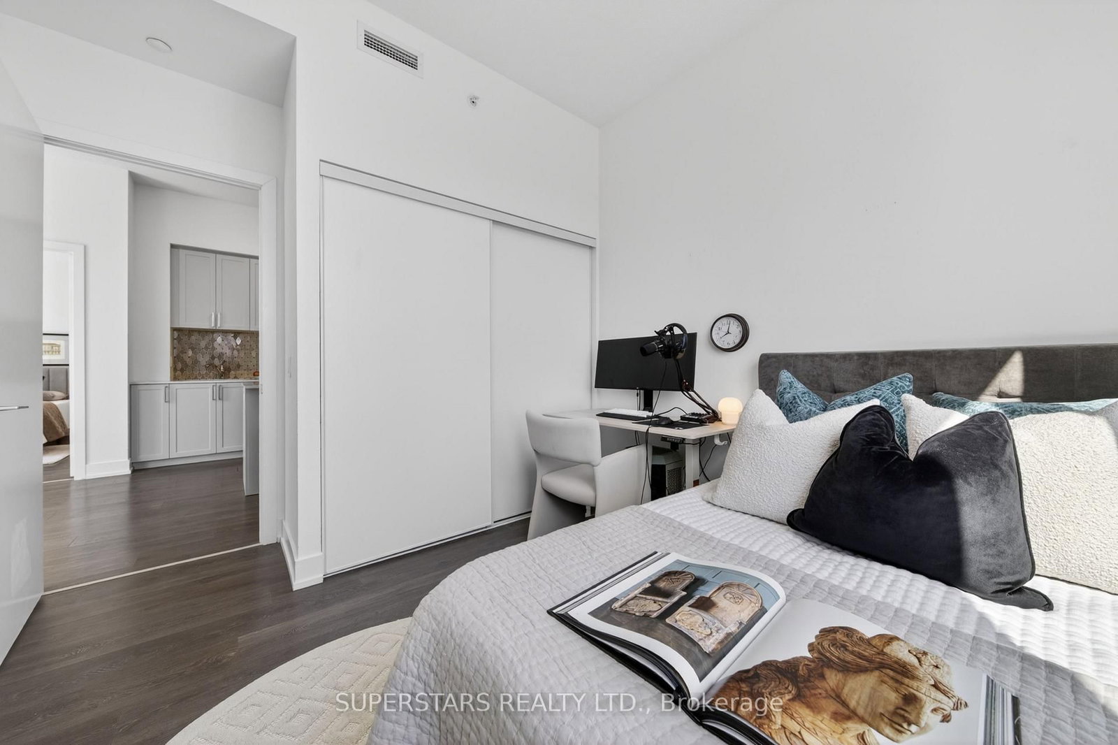 278 Buchanan Drive, Unit 817 - Photo 21