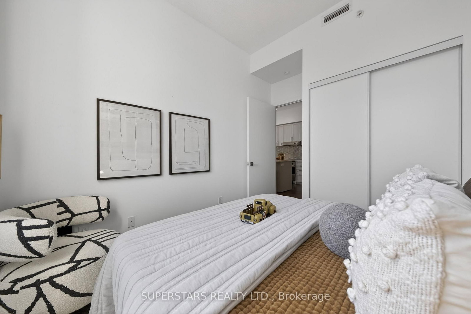 278 Buchanan Drive, Unit 817 - Photo 25