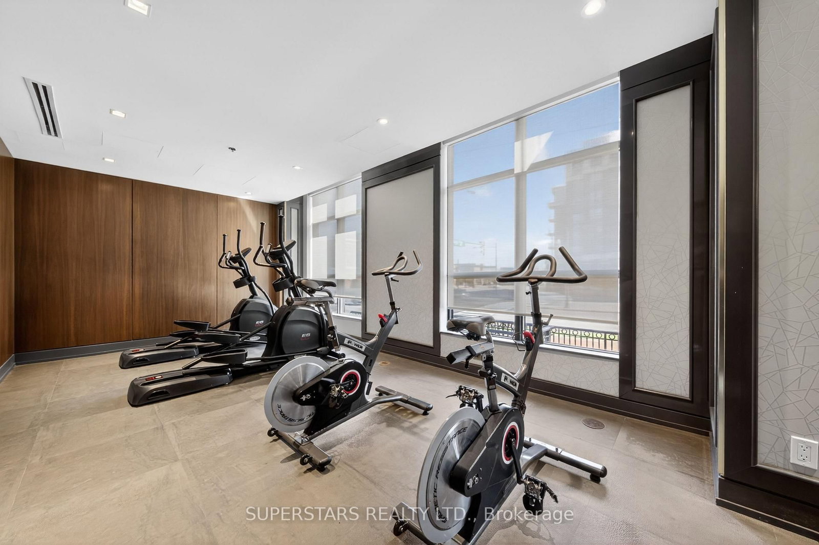 278 Buchanan Drive, Unit 817 - Photo 30