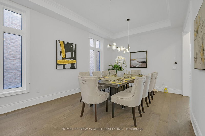 20 Planet St, Richmond Hill, L4C 4V8 | Image 2