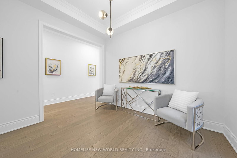 20 Planet St, Richmond Hill, L4C 4V8 | Image 3