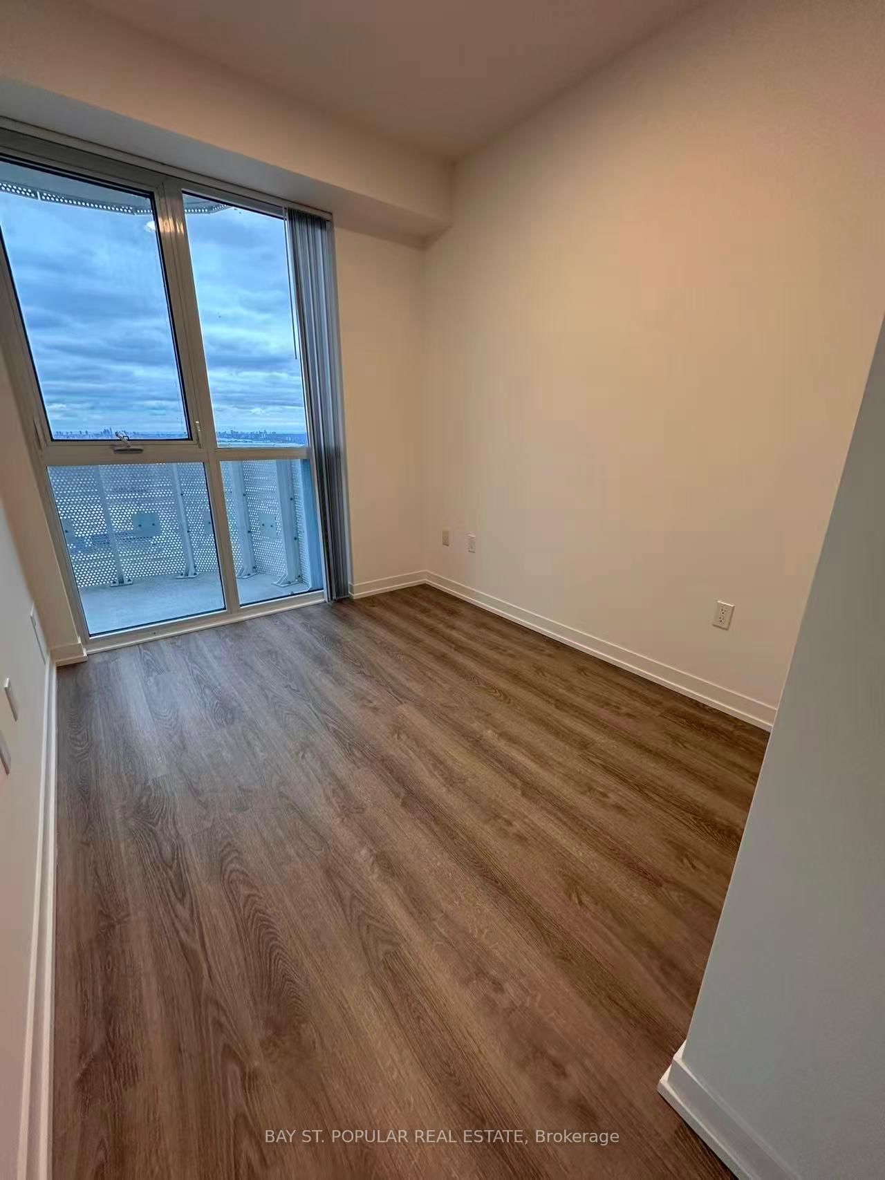 8 Interchange Way, Unit 3209 - Photo 5