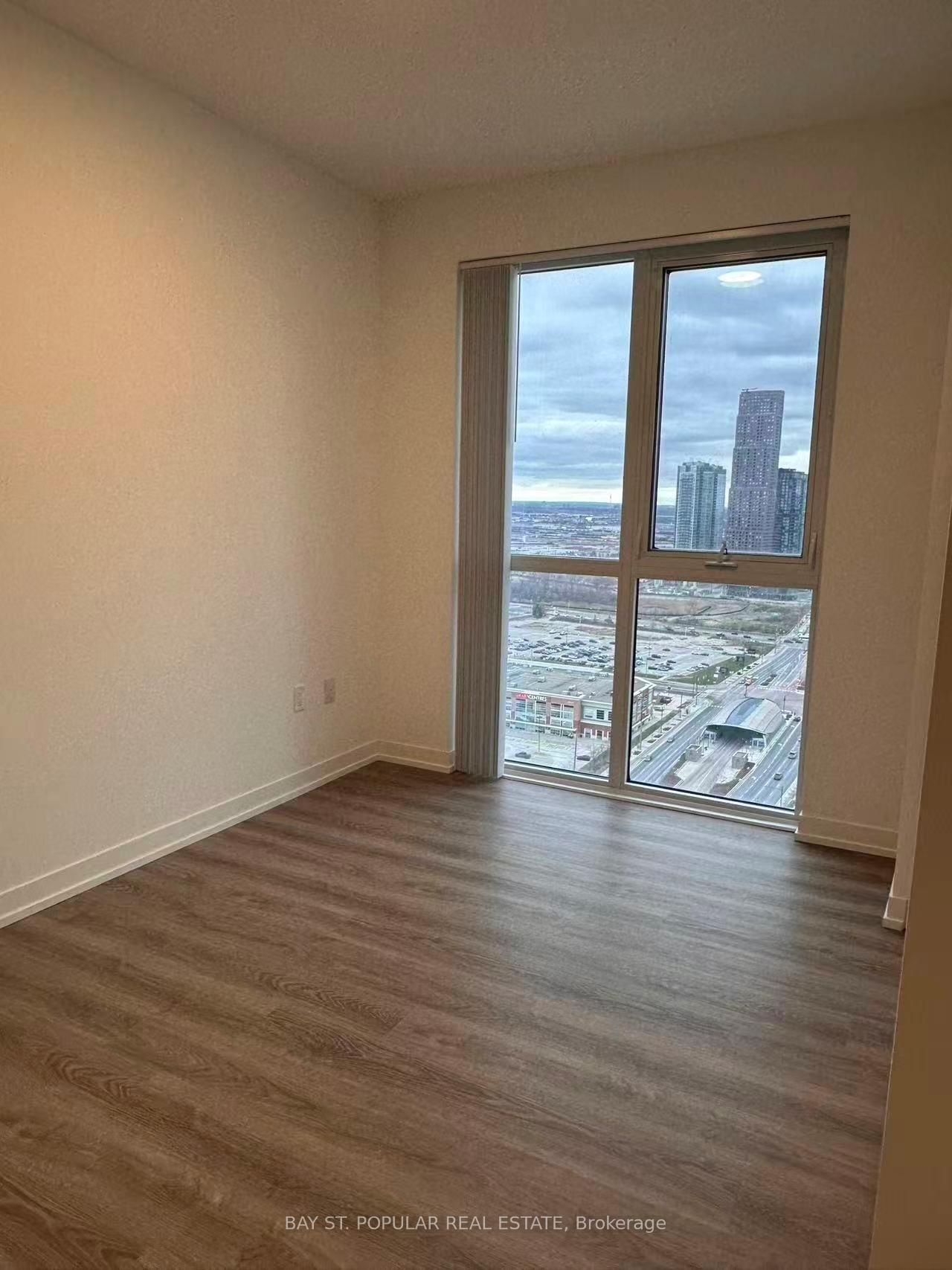 8 Interchange Way, Unit 3209 - Photo 7