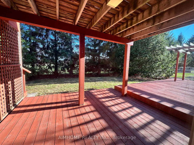 298 Binns (Lower Unit) Avenue