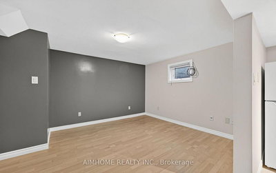 764 Botany Hill(Lower Unit) Cres | Newmarket | Image