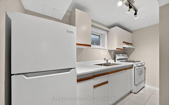 764 Botany Hill(Lower Unit) Crescent