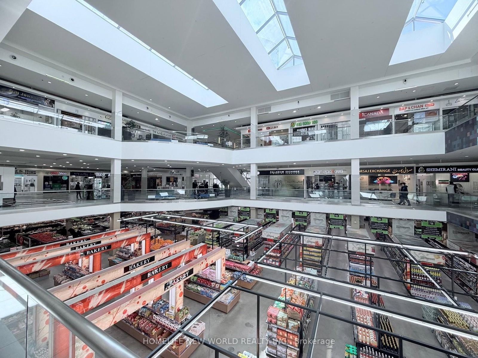 7181 Yonge Street, Unit 108 &109 - Photo 18