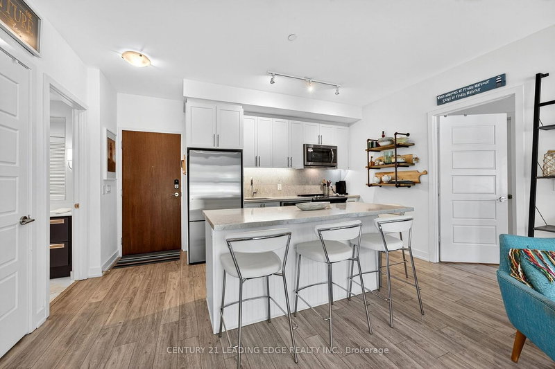 D120 - 333 Sea Ray Ave, Innisfil, L9S 0M3 | Image 2