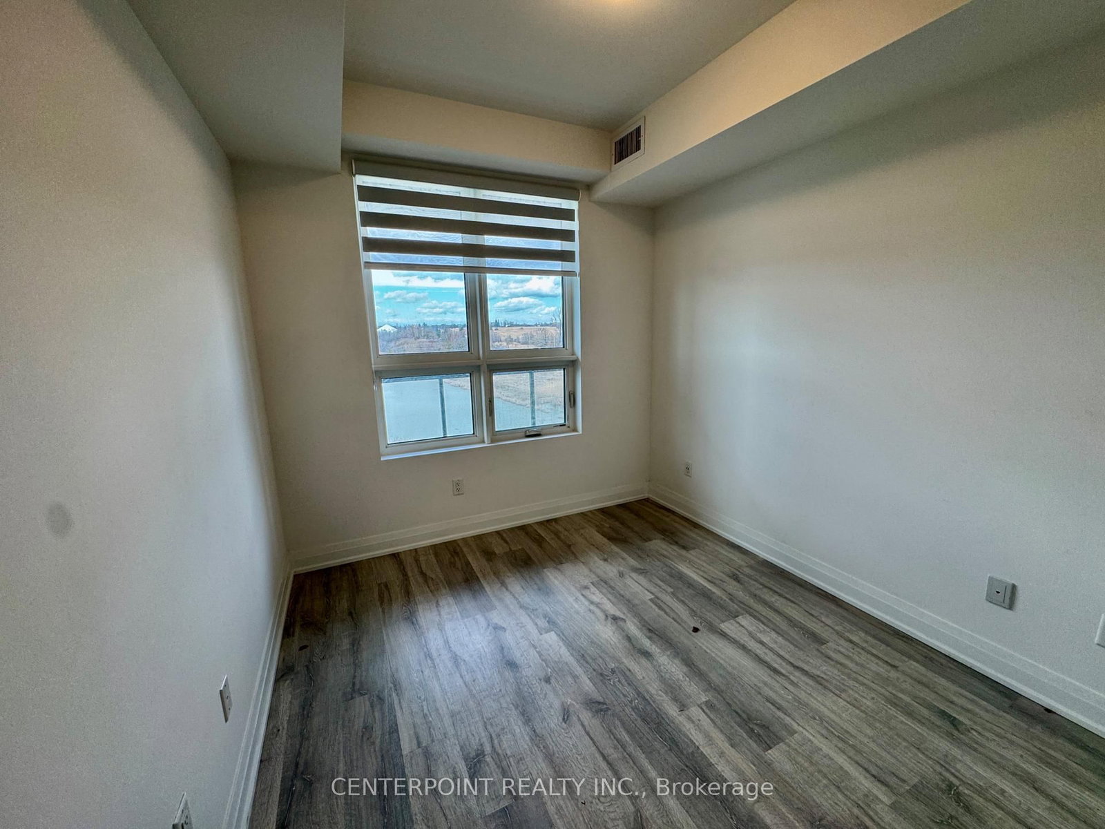 9700 Ninth Line, Unit 523 - Photo 10