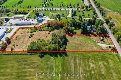 26839 Civic Centre Road, Georgina, ON, photo 2