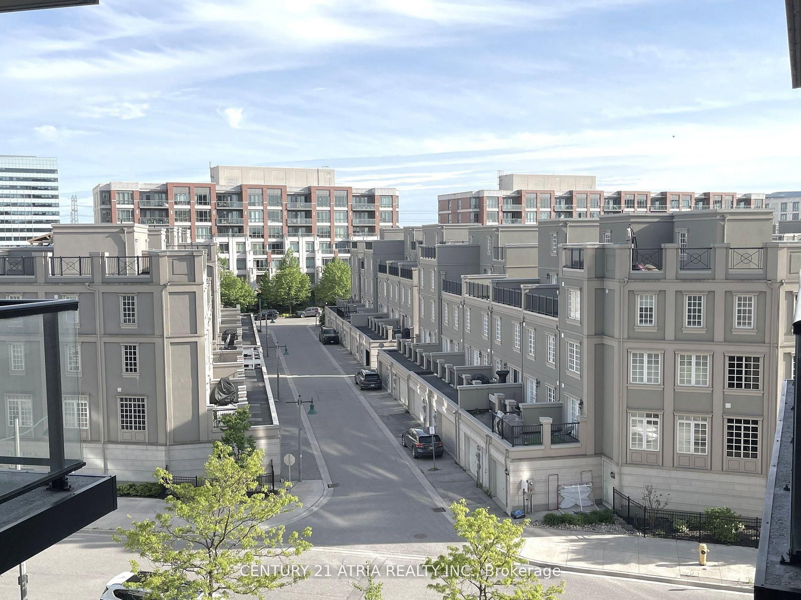 111 Upper Duke Crescent, Unit 520