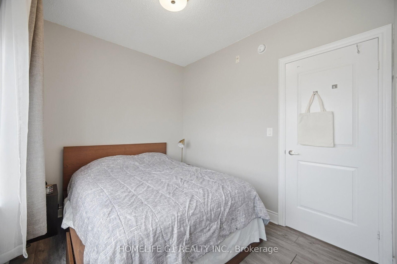 2396 Major Mackenzie Drive, Unit 212 - Photo 11