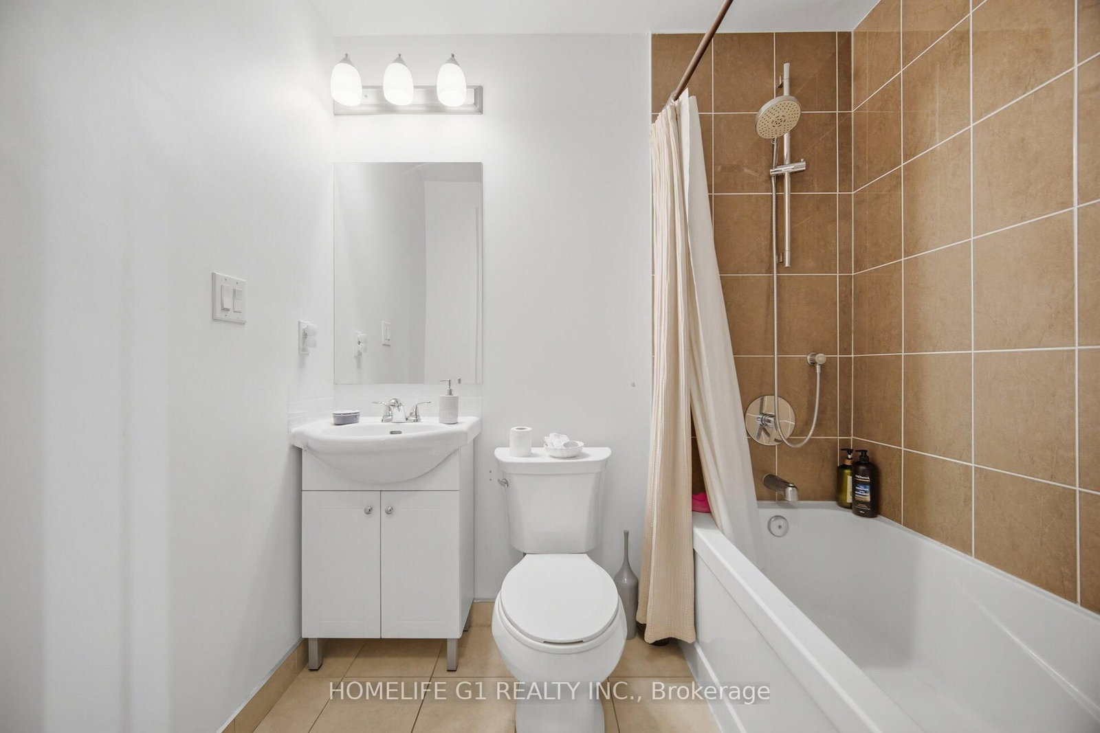 2396 Major Mackenzie Drive, Unit 212 - Photo 13