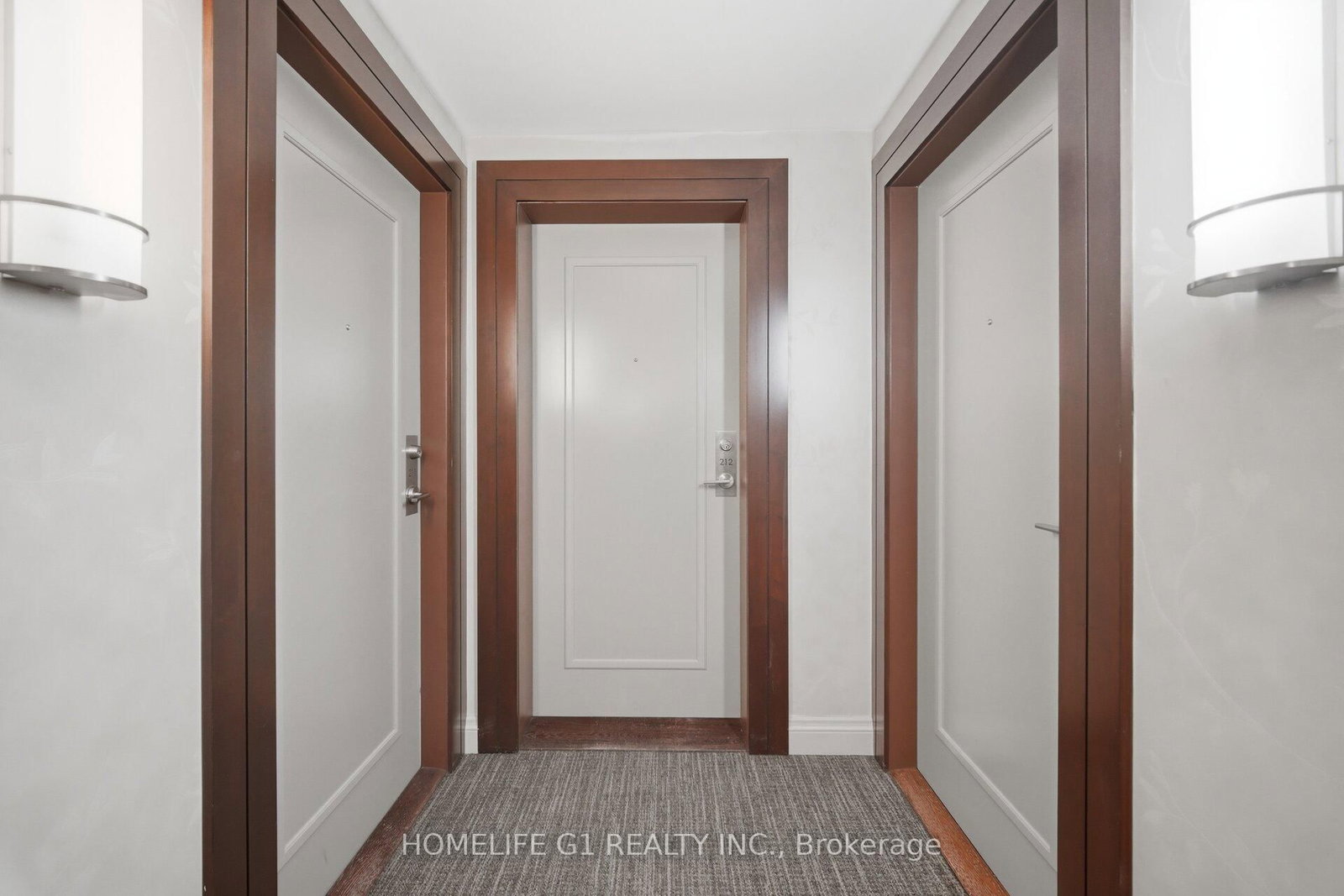 2396 Major Mackenzie Drive, Unit 212 - Photo 2