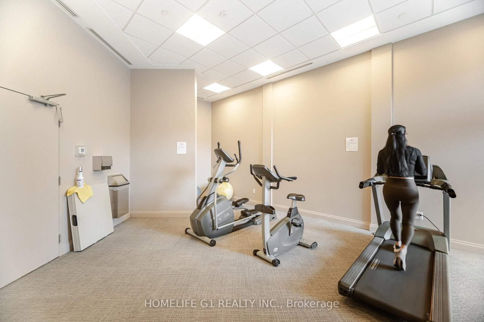 2396 Major Mackenzie Drive, Unit 212 - Photo 33