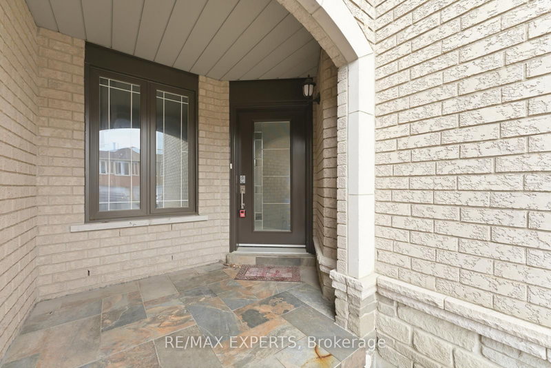 22 Wedgewood Pl, Vaughan, L4K 4X7 | Image 3