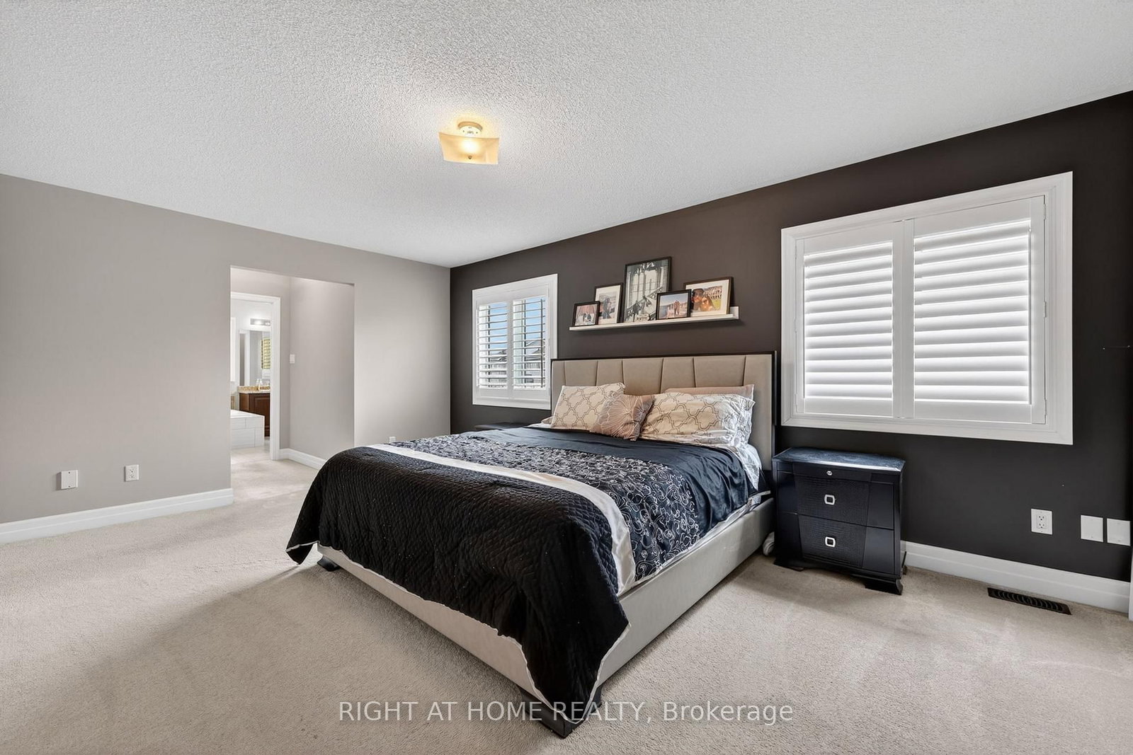 Detached House for sale at 61 Latimer Avenue, Essa, Ontario, L3W 0N3 - Angus - MLS: N13000306