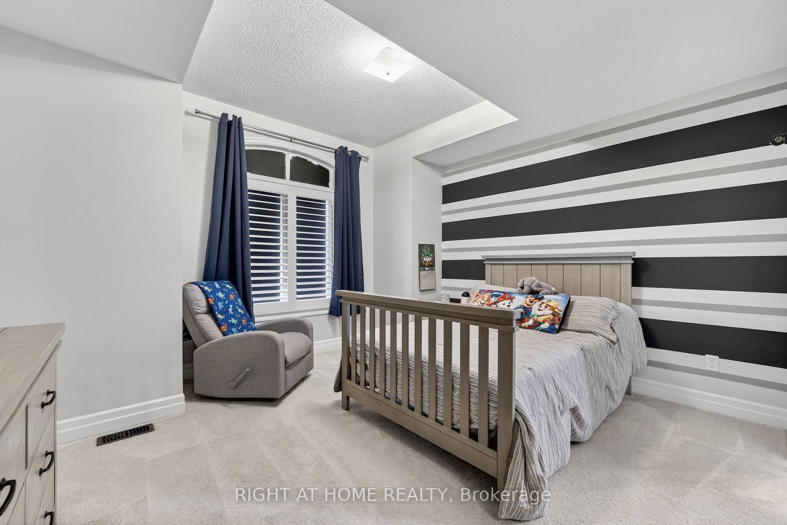 Detached House for sale at 61 Latimer Avenue, Essa, Ontario, L3W 0N3 - Angus - MLS: N13000306