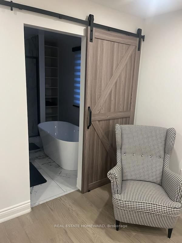 932 Elgin Street, Unit Master Bedroom - Photo 6