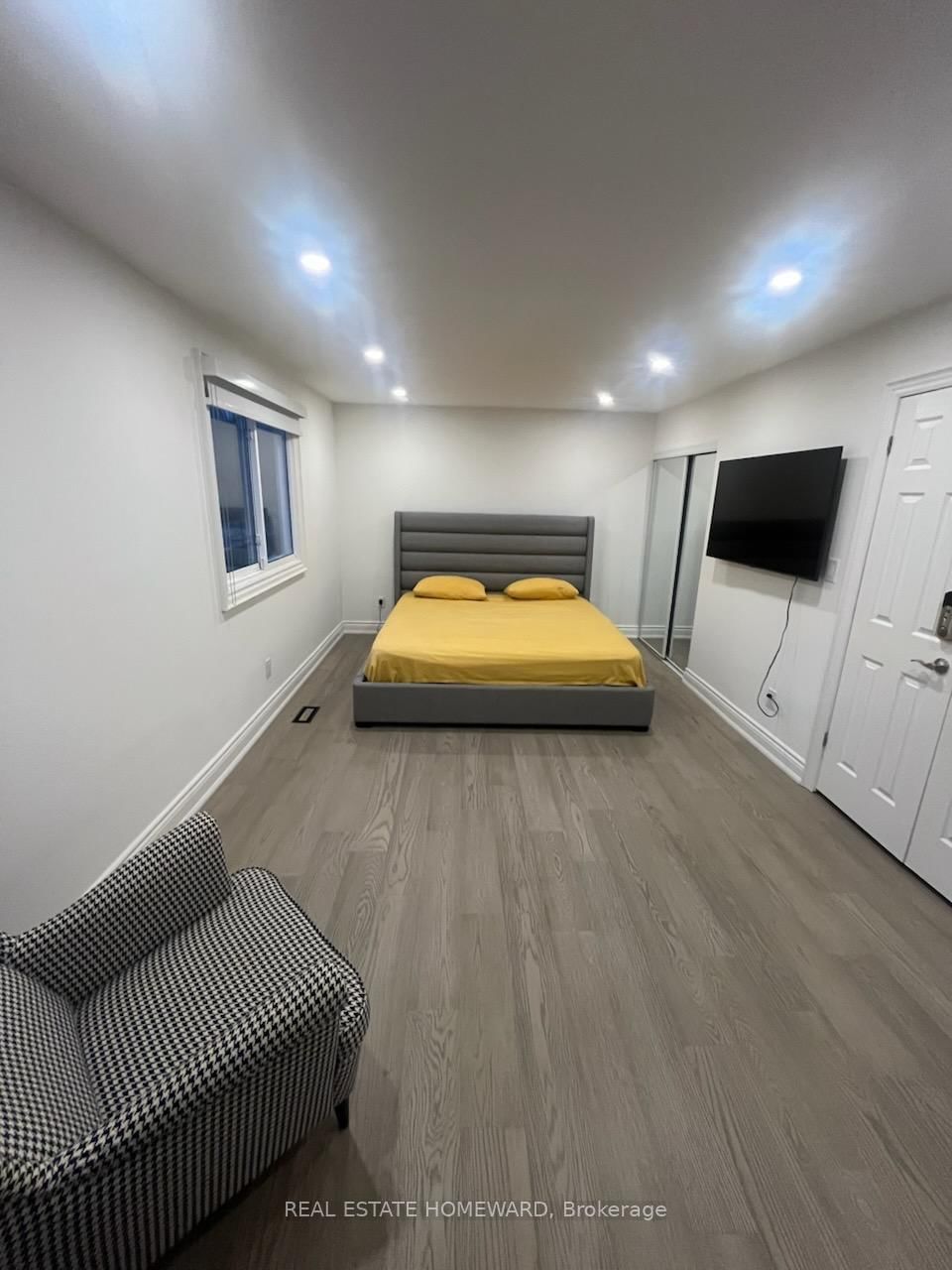 932 Elgin Street, Unit Master Bedroom - Photo 8