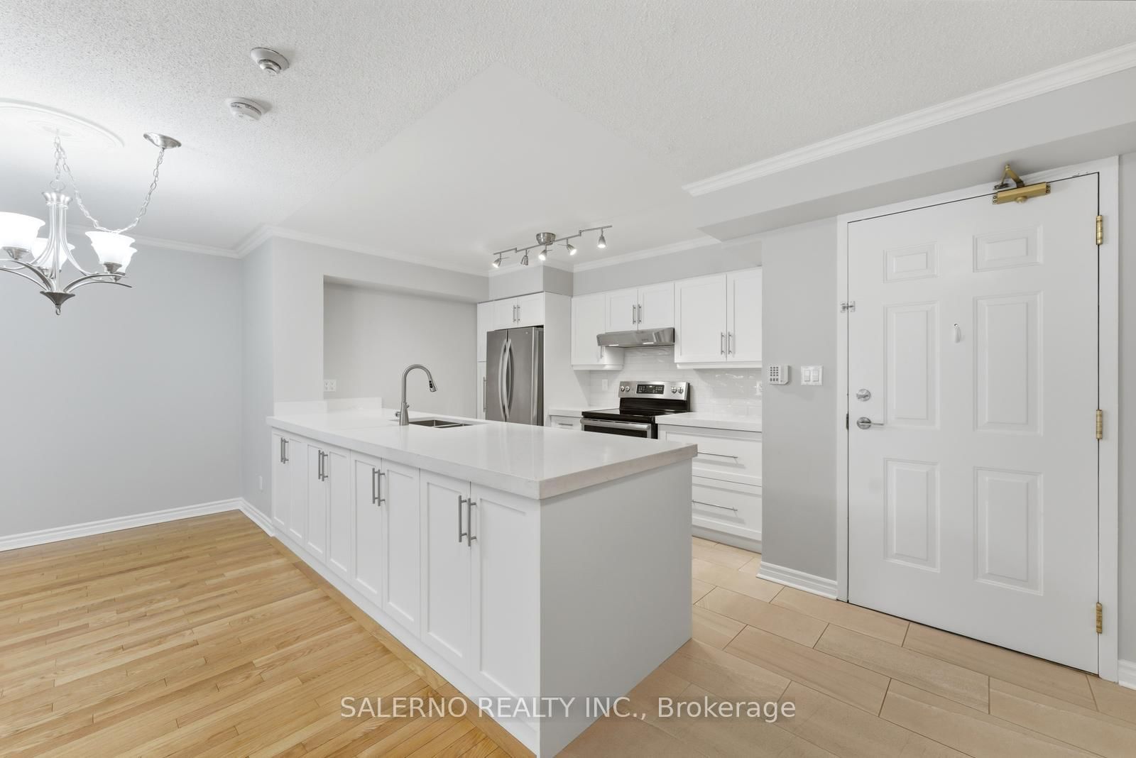 141 Woodbridge Avenue, Unit 312 - Photo 16