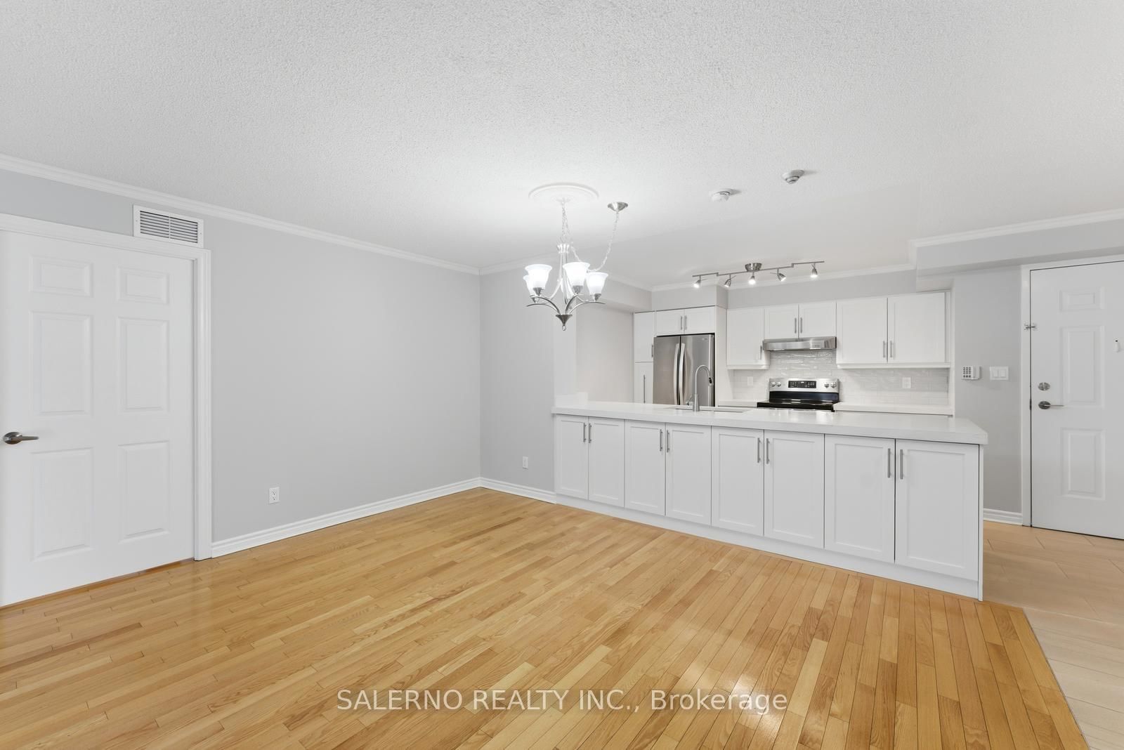 141 Woodbridge Avenue, Unit 312 - Photo 19