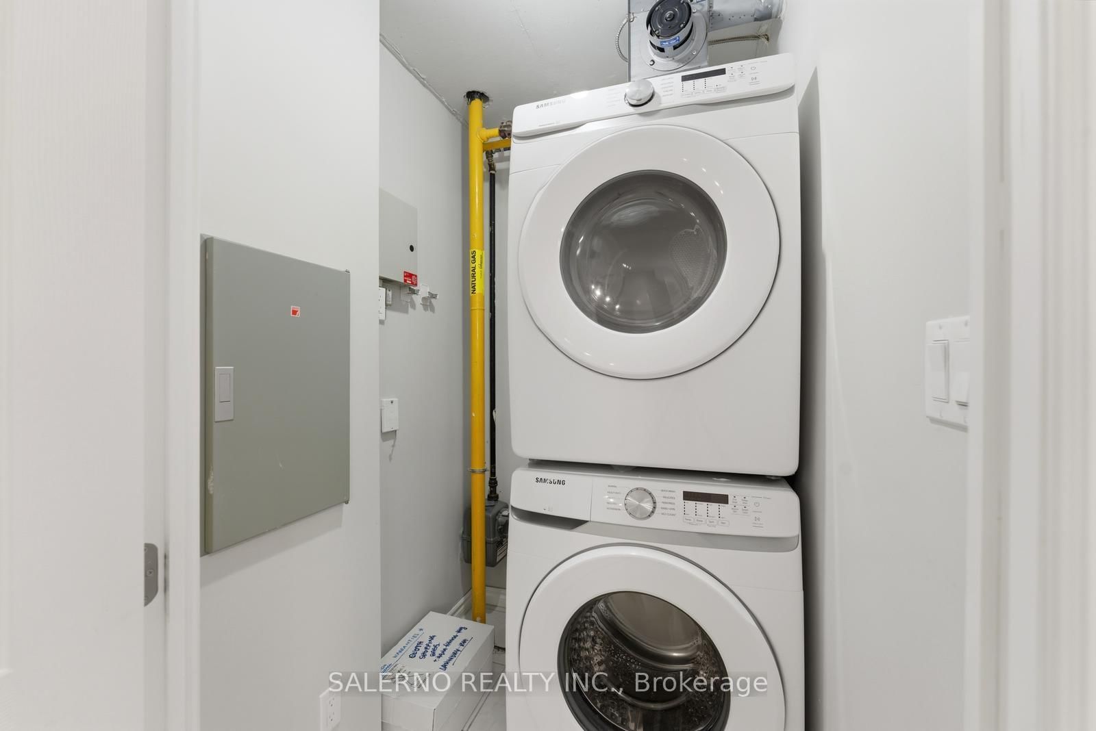 141 Woodbridge Avenue, Unit 312 - Photo 35