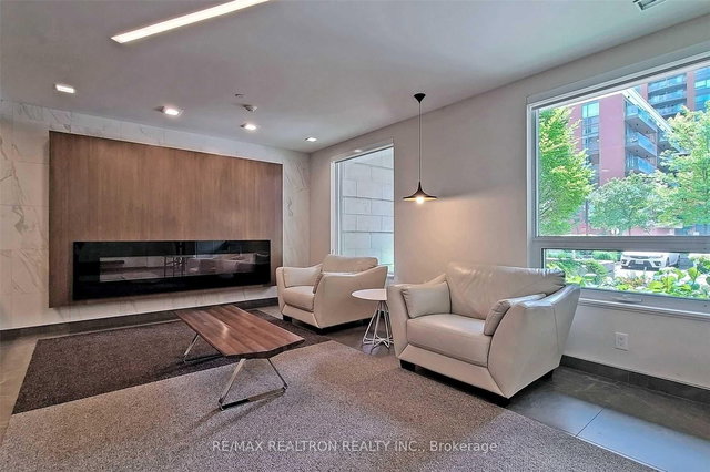 RG10 - 8228 Birchmount Road