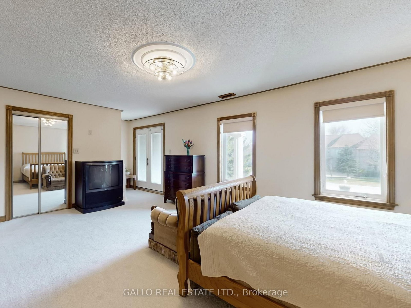 Detached House for sale at 106 Duncan Road, Richmond Hill, Ontario, L4C 6J7 - Langstaff - MLS: N13001264